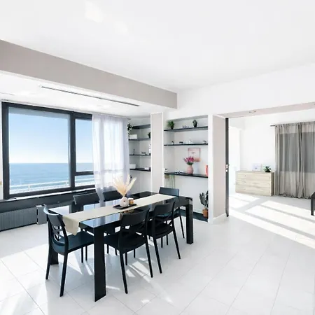 Casa de Férias Villa Con Piscina Vista Mare , A-C , Sala Giochi Génova