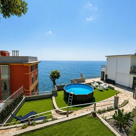 Feriehus Villa Con Piscina Vista Mare , A-C , Sala Giochi Genova